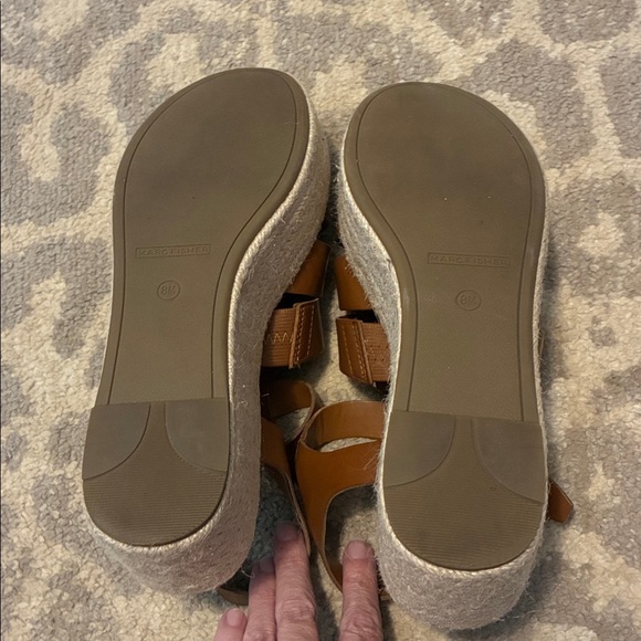 Marc Fisher Joven Leather Espadrille Wedges 8 - Picture 5 of 5